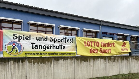 Außenansicht des Vereinsheims des Fördervereins Behindertensportfest Tangerhütte e.V.